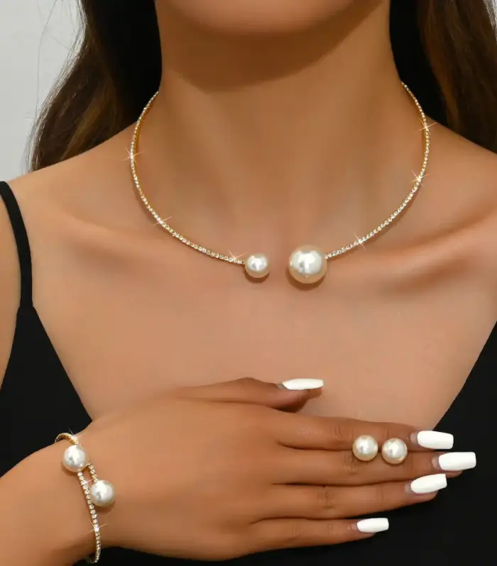 Crystal Tennis Collar Necklace, Bangle & Pearl Stud Three-Piece Set