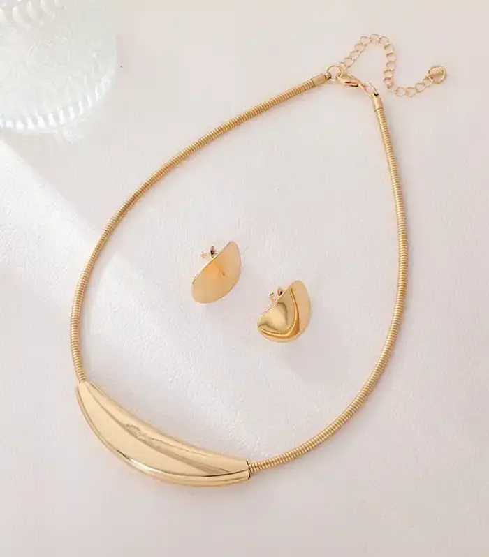 Gold Sculptural Arc Choker & Stud Earring Set