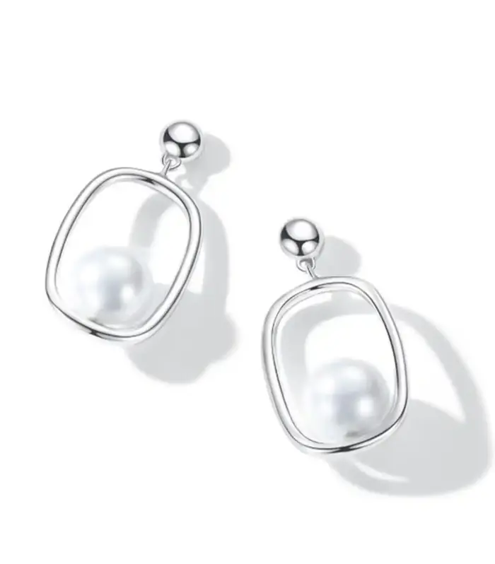 Open Oval Frame Freshwater Pearl Drop Earrings